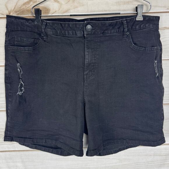 Royalty For Me Black Distressed Slim Stretch Shorts Size 20W - Picture 1 of 7